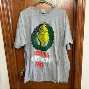 Delta Pro Weight Gray Resting Grinch Face T-shirt Size 2 XL